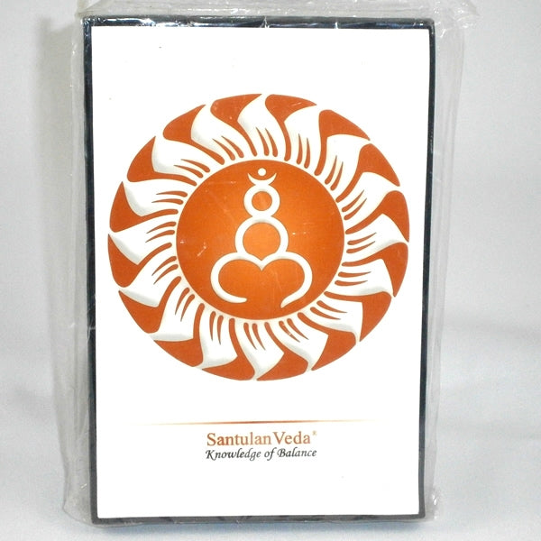 AUM Standbild Santulan Veda